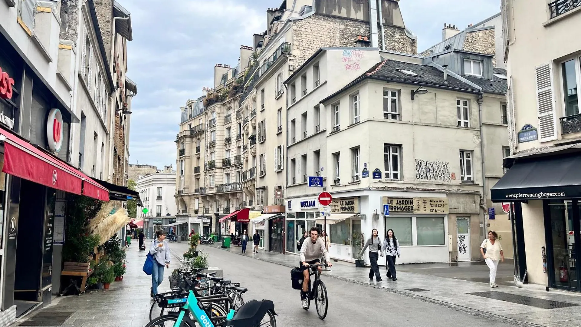 Apartment Petit Agreable Au Coeur Du 11e Arrondissement