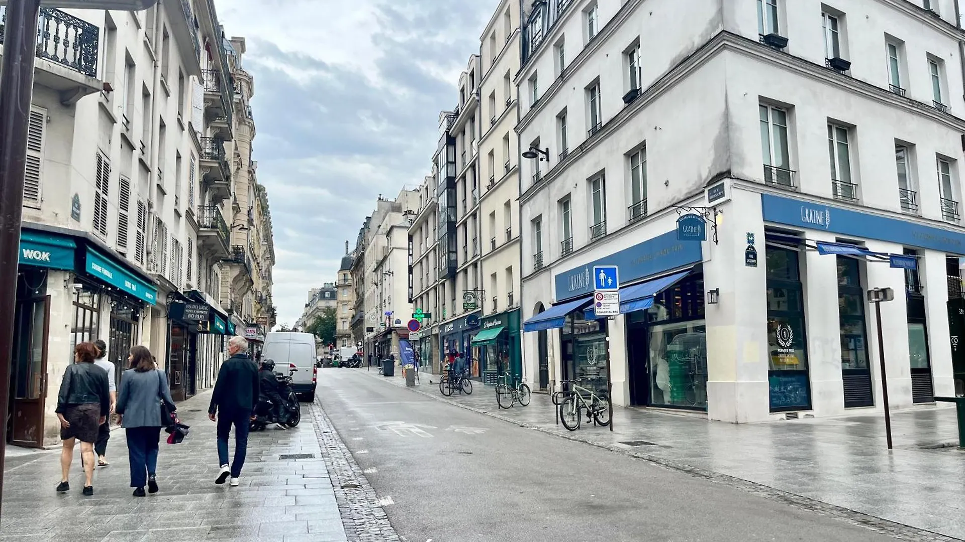 Apartment Petit Agreable Au Coeur Du 11e Arrondissement *