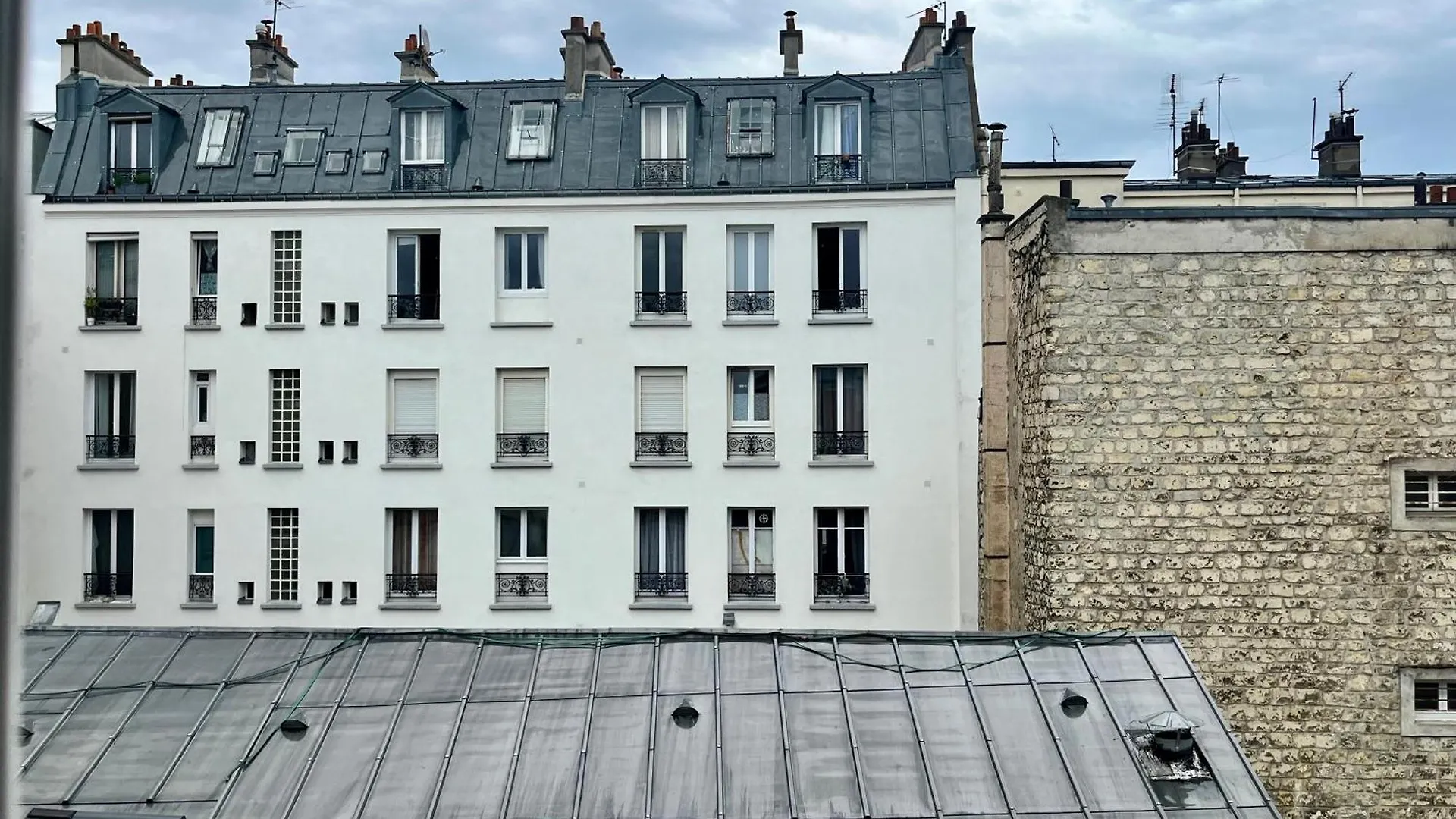 Appartamento Petit Agreable Au Coeur Du 11e Arrondissement *